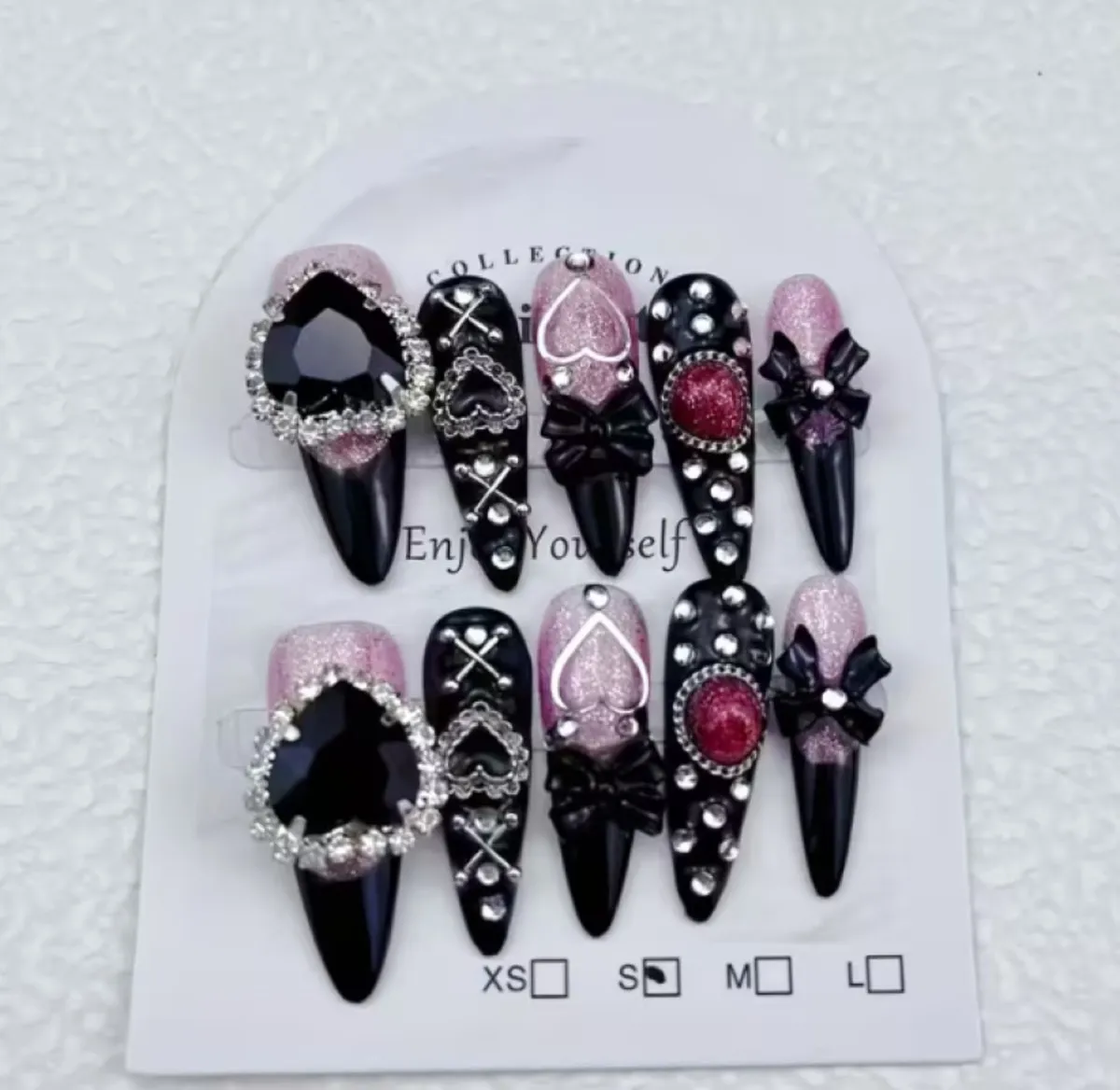 Which press-on size do I pick? How to measure your nails at home